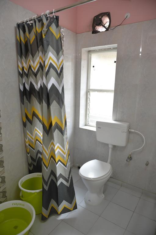 Ghosh Villa Guest House Колката Екстериор снимка