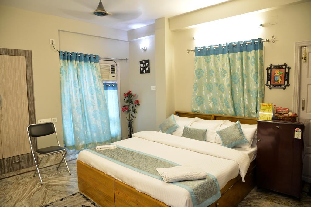Ghosh Villa Guest House Колката Екстериор снимка