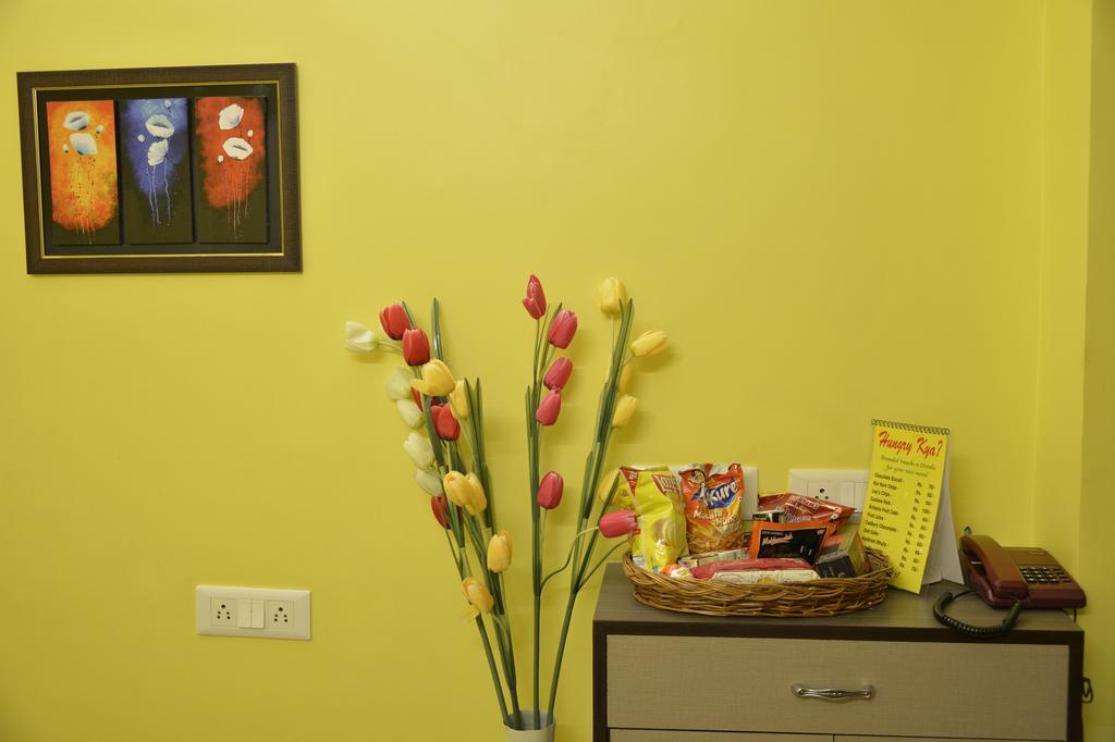 Ghosh Villa Guest House Колката Екстериор снимка